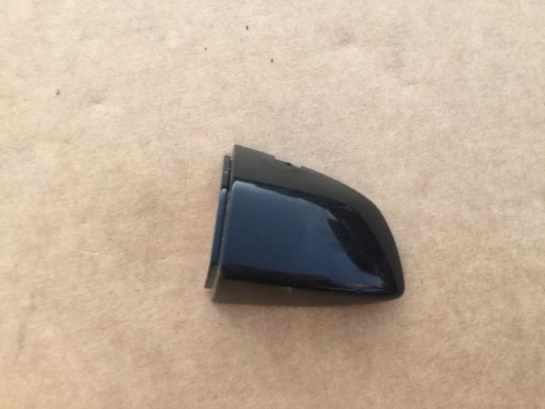 Capac maner usa dreapta spate VW Passat B8 510837880A 510 837 880 A - Dezmembrari Auto