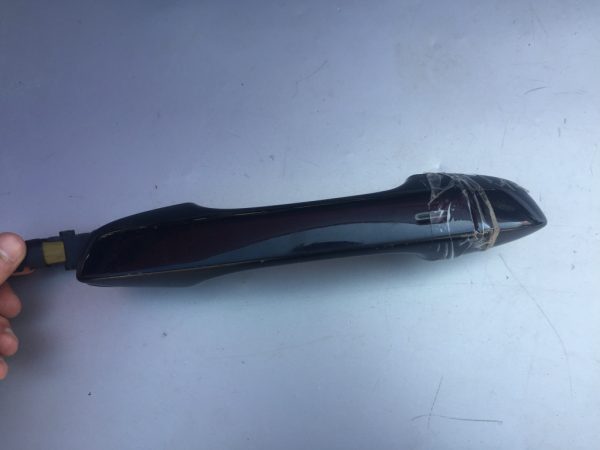 Maner dreapta fata keyless entry VW Passat B8 - Dezmembrari Auto