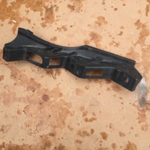 Suport far stanga VW Passat B6 3C0807889 3C0 807 889 - Dezmembrari Auto