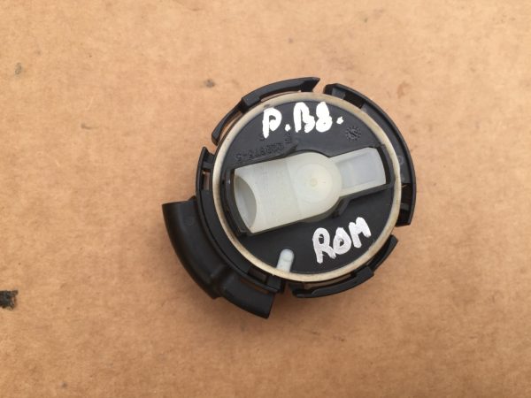 Senzor VW Passat B8 5Q0959354 5Q0 959 354 - Dezmembrari Auto