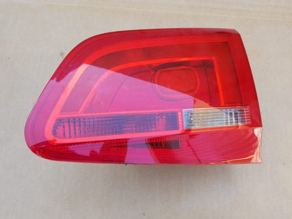 Stop dreapta haion VW Sharan 7N 7N0945094H 7N0 945 094 H - Dezmembrari Auto