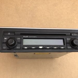 CD player Audi A4 B7 2007 8E0035186D 8E0 035 186 D - Dezmembrari Auto