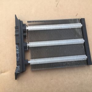 Calorifer electric VW Passat B6 1K0963235F 1K0 963 235 F - Dezmembrari Auto