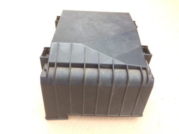 Capac tablou sigurante Audi A3 8P 1K0937132B 1K0 937 132 B - Dezmembrari Auto