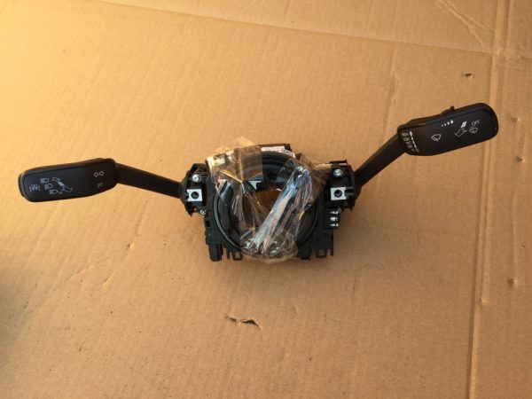 Maneta semnalizare, stergatoare, tempomat Volkswagen Passat B8 3Q0953521B, 5Q0953502B - Dezmembrari Auto