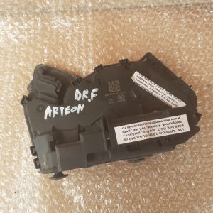 Broasca usa dreapta fata VW Arteon 5TB837016A 5TB 837 016 A - Dezmembrari Auto