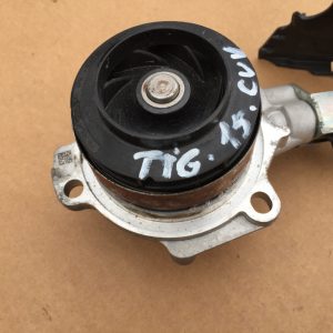 Pompa apa electrica VW Tiguan 5n 2016 04L121011E 04L 121 011 E - Dezmembrari Auto