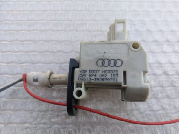 Motoras usita rezervor Audi A3 8P 2011 8P4862153 8P4 862 153 - Dezmembrari Auto