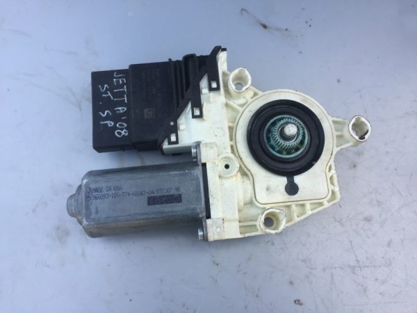 Motoras macara geam stanga spate VW Jetta 2008 1K5839401G 1K5 839 401 G - Dezmembrari Auto