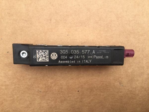 Amplificator antena VW Passat B8 3G5035577A 3G5 035 577 A - Dezmembrari Auto