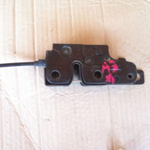 Broasca trager Audi A3 8P 8P0823509D - Dezmembrari Auto
