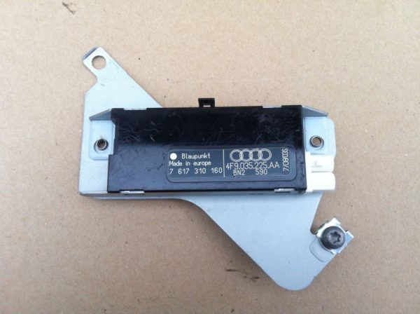 Modul antena Audi A6 4F 4F9035225AA 4F9 035 225 AA - Dezmembrari Auto
