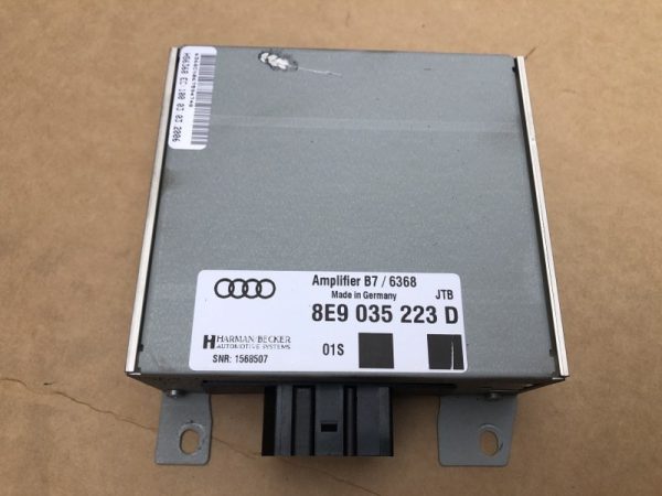 Amplificator audio Audi A4 B7 combi  8E9035223D 8E9 035 223 D - Dezmembrari Auto