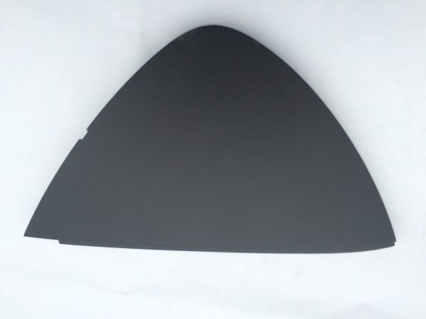 Ornament interior plansa bord VW Passat CC 3C1858213C 3C1 858 213 C - Dezmembrari Auto