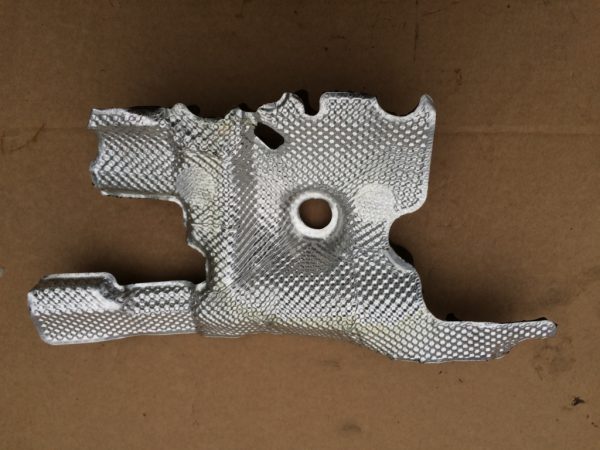 Izolatie Audi A4 B9 8W 04L103954G 04L 103 954 G - Dezmembrari Auto