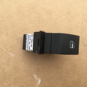 Buton geam electric stanga spate VW Sharan 2012-2019 - Dezmembrari Auto