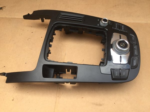Consola butoane Audi A4 B8 2013 S-LINE 8T0919611B 8T0 919 611 B - Dezmembrari Auto