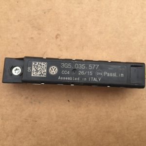 Amplificator antena VW Passat B8 3G5035577 3G5 035 577 - Dezmembrari Auto