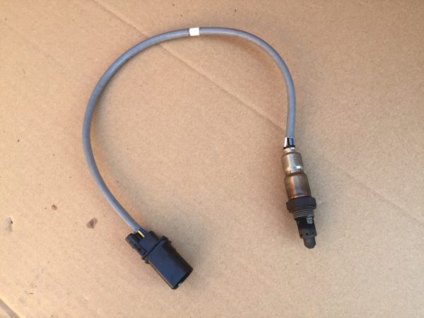 Sonda lambda Volkswagen Passat B8 2017 1,4 CUK 04E906262AK 04E 906 262 AK - Dezmembrari Auto