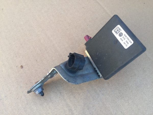 Amplificator antena Volkswagen Passat B8 3G9035534 3G9 035 534 - Dezmembrari Auto