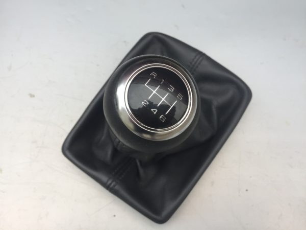 Nuca schimbator Audi A4 B8 2009 - Dezmembrari Auto
