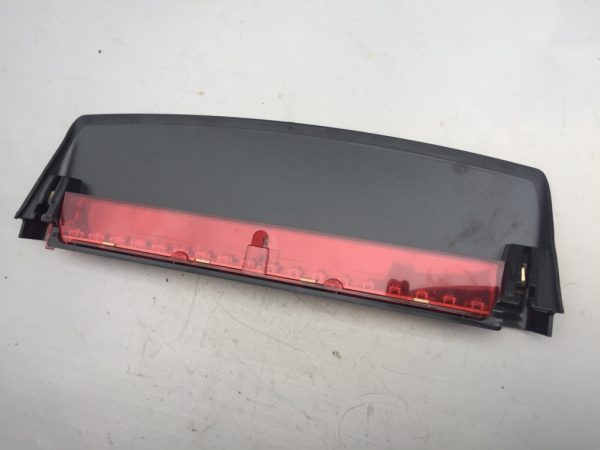 Stop auxiliar Audi A4 B8 2009 limuzina - Dezmembrari Auto