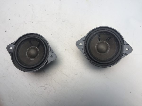 Boxa / boxe Bang&Olufsen plansa bord Audi A4 B8 2009 8T0035416 8T0 035 416 - Dezmembrari Auto