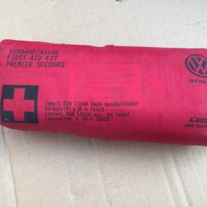 Trusa medicala Volkswagen Passat B8 5K0860282 5K0 860 282 - Dezmembrari Auto