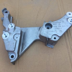 Suport motor Volkswagen Passat B8 2017 1,4 CUK 04E199275E 04E 199 275 E - Dezmembrari Auto
