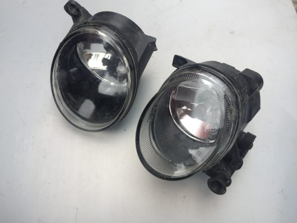 Proiector / proiectoare ceata Audi A4 B8 2009 - Dezmembrari Auto