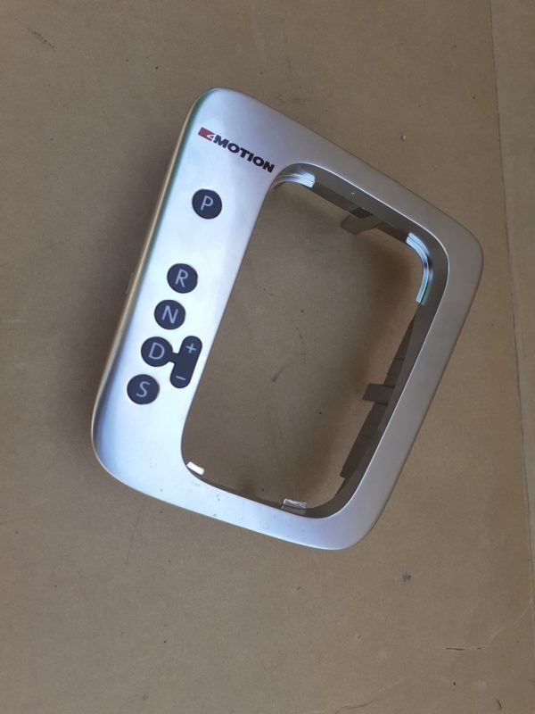 Trim schimbator de viteze automat VW Sharan 2019 5N1713203 5N1 713 203 - Dezmembrari Auto