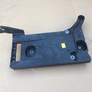 Suport baterie Volkswagen Passat B8 1,4 CUK GTE 3G0907509A 3G0 907 509 A - Dezmembrari Auto