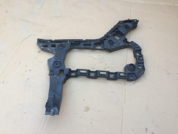 Suport dreapta bara spate VW Passat B8 limuzina 3G5807356 3G5 807 356 - Dezmembrari Auto