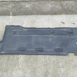 Scut lateral dreapta VW Sharan 7N0825202B 7N0 825 202 B - Dezmembrari Auto