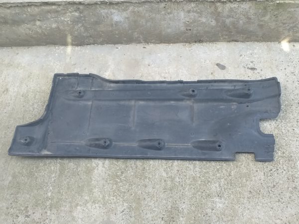 Scut lateral dreapta VW Sharan 7N0825202B 7N0 825 202 B - Dezmembrari Auto