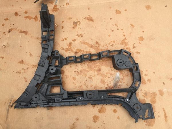 Suport stanga bara spate VW Passat CC 3C8807355 3C8 807 355 - Dezmembrari Auto