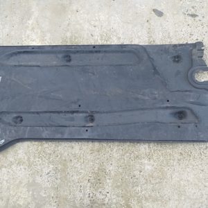 Scut lateral dreapta VW Golf 7 5Q0825202H 5Q0 825 202 H - Dezmembrari Auto