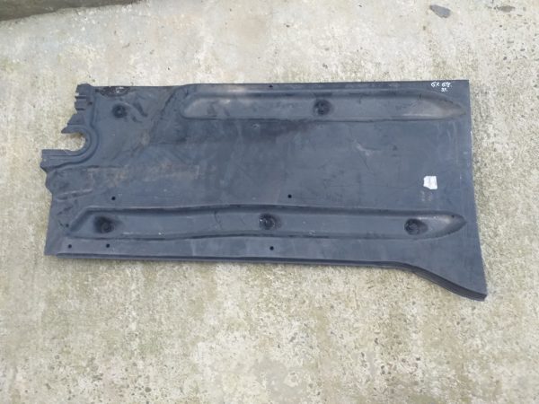 Scut lateral stanga VW Golf 7 GTE - Dezmembrari Auto
