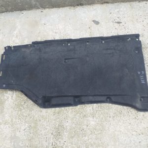 Scut lateral stanga Audi A5 F5 8W6825207A 8W6 825 207 A - Dezmembrari Auto
