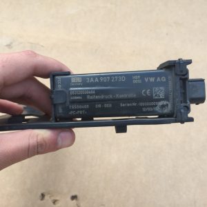 Modul presiune roti VW Passat CC B6 B7 3AA907273D 3AA 907 273 D - Dezmembrari Auto
