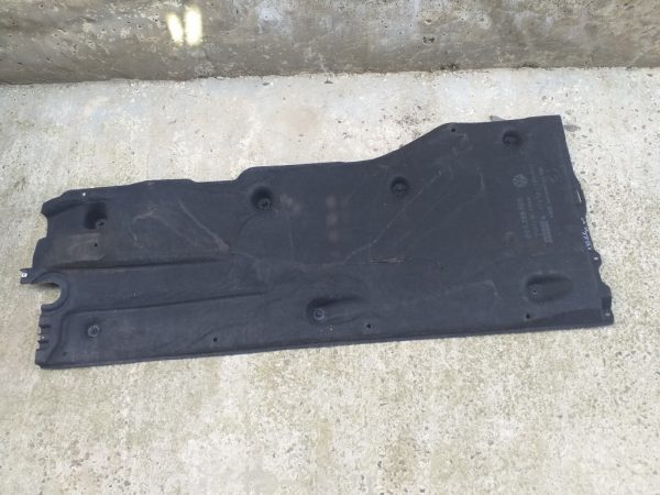 Scut lateral VW Passat B8 3Q0825506 3Q0 825 506 - Dezmembrari Auto