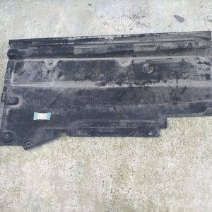 Scut lateral stanga Audi A4 B8 S-Line - Dezmembrari Auto