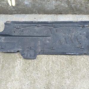 Scut lateral dreapta Seat Toledo 2014 - Dezmembrari Auto
