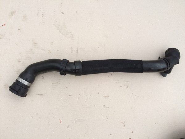 Furtun Audi VW 2.0 tsi 3C0122051BQ 3C0 122 051 BQ - Dezmembrari Auto