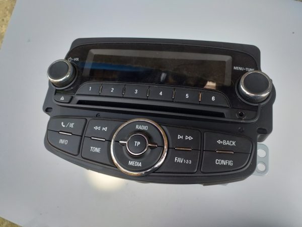 Radio CD player mp3 Opel Corsa E 2015 39012675 - Dezmembrari Auto