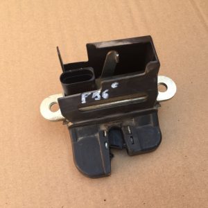 Broasca haion VW Passat B6 combi - Dezmembrari Auto