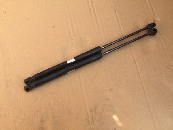 Amortizor amortizoare haion VW Passat B6 3C9827550C 3C9 827 550 C - Dezmembrari Auto