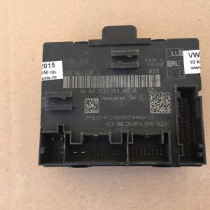 Calculator confort usa dreapta fata VW Passat B8 5Q0959592B 5Q0 959 592 B - Dezmembrari Auto