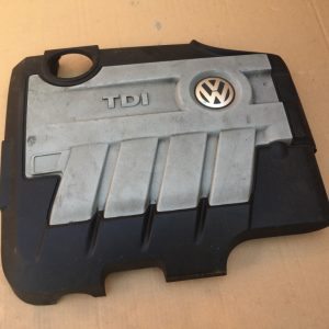 Capac motor Volkswagen Passat B6 2,0 TDI CBB 03L103925AD 03L 103 925 AD - Dezmembrari Auto