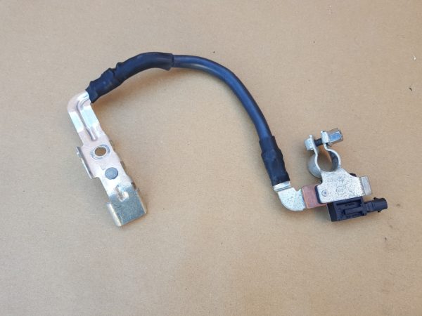 Borna baterie VW Golf 7 5Q0915181K 5Q0 915 181 K - Dezmembrari Auto